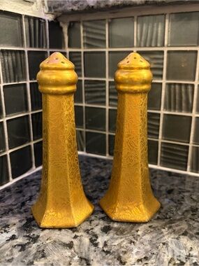 Vintage Pickard China 22K Gold Floral Etched Salt & Pepper Shakers